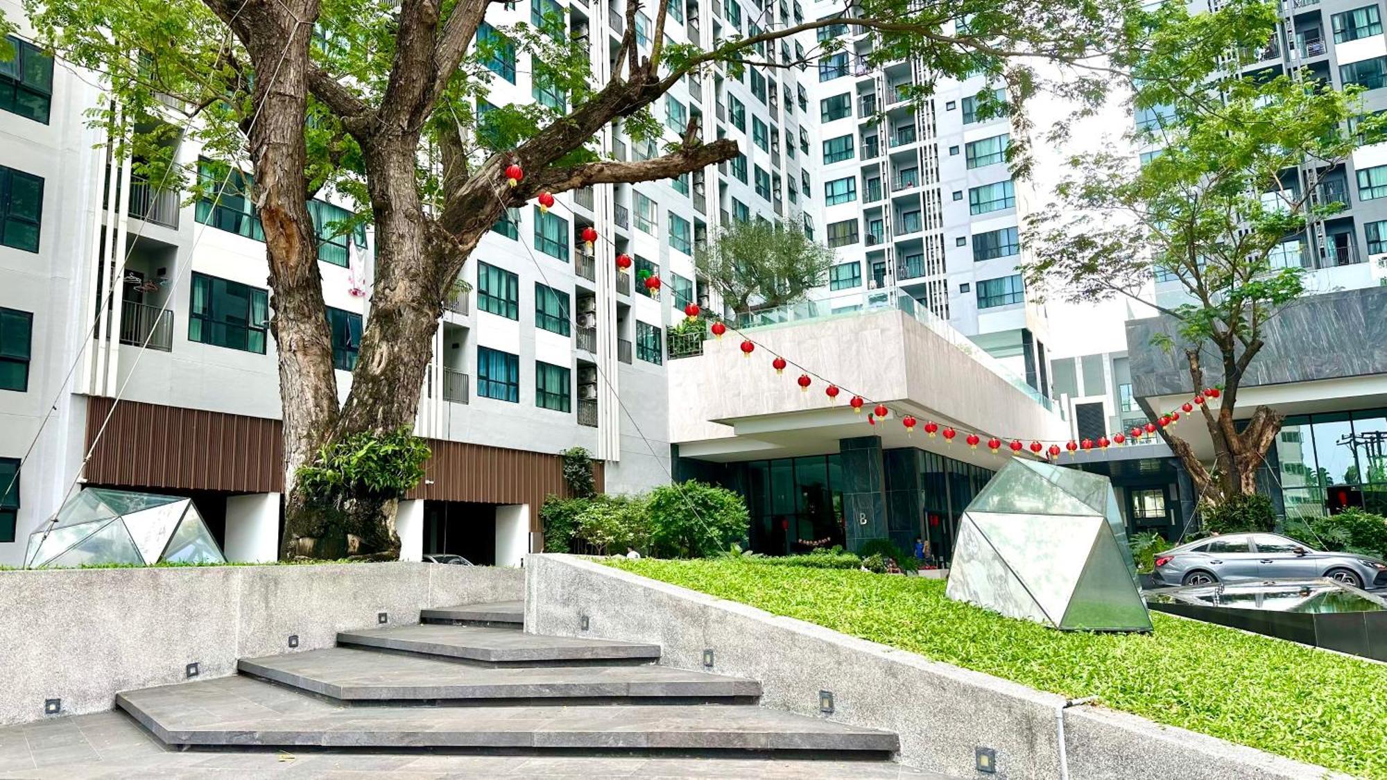 Apartemen Sea View @the Base