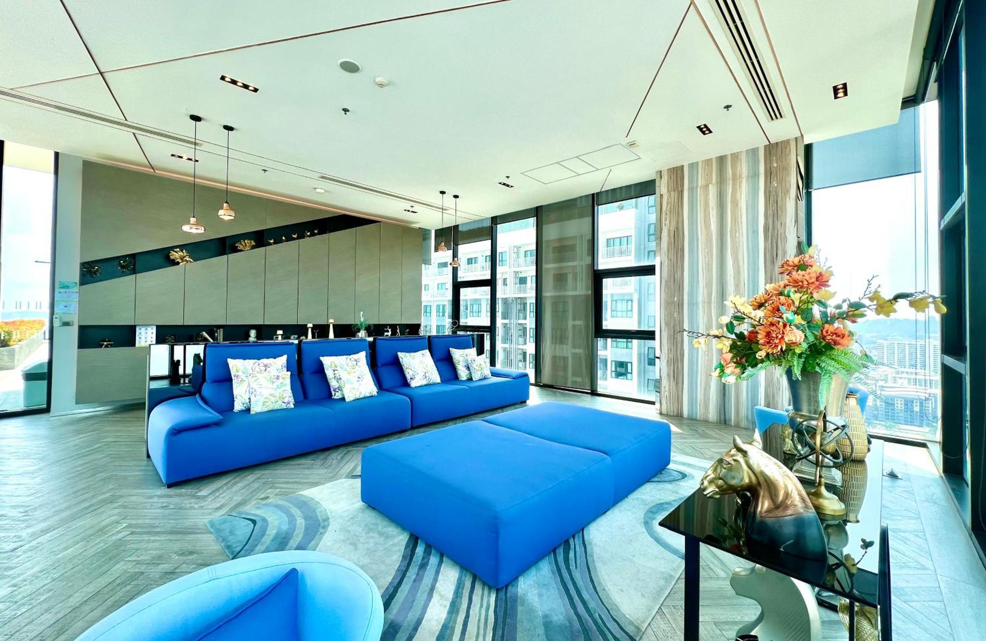 Sea View @the Base Apartemen *